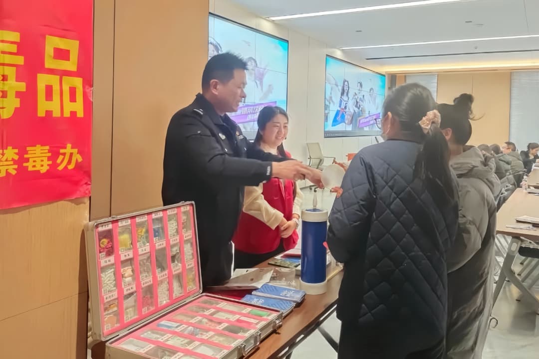 1736390305357280sfE0.jpg 微信图片_20250107102746_副本.jpg